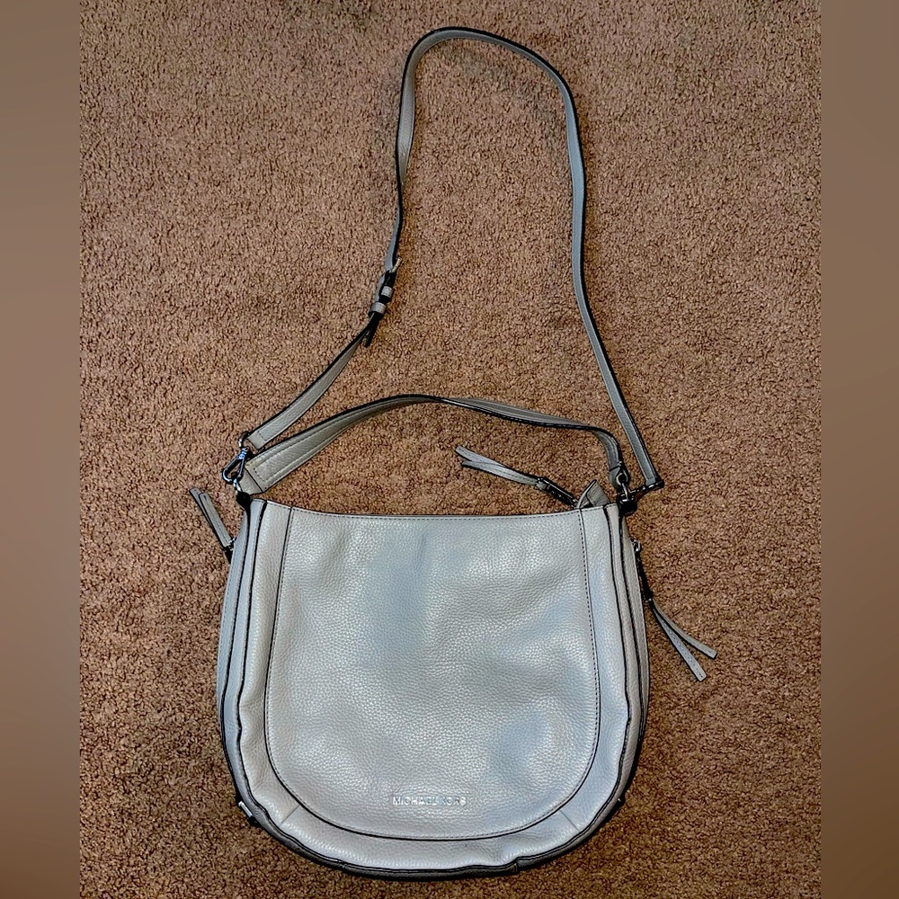 Gray, Michael Kors 2way purse